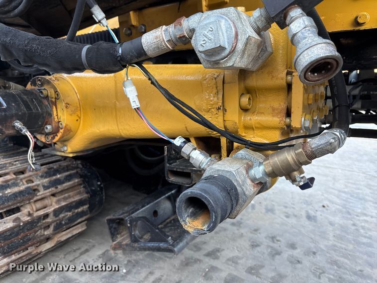 image for item EN8345 2009 Vermeer D24X40 Navigator Series II directional boring unit