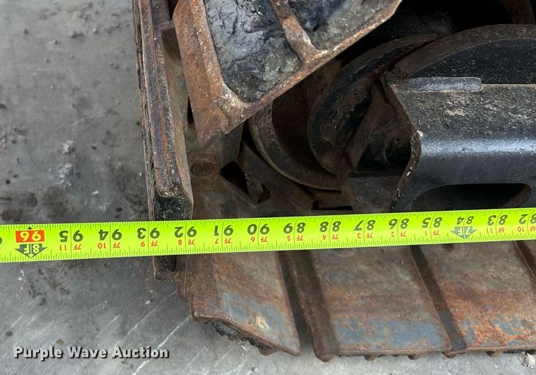 image for item EN8345 2009 Vermeer D24X40 Navigator Series II directional boring unit