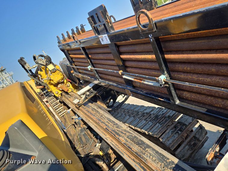 image for item EN8346 2013 Vermeer D24X40 Navigator Series II directional boring unit