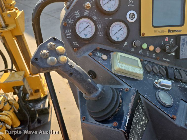 image for item EN8346 2013 Vermeer D24X40 Navigator Series II directional boring unit