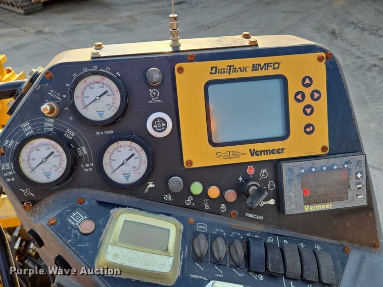 image for item EN8346 2013 Vermeer D24X40 Navigator Series II directional boring unit