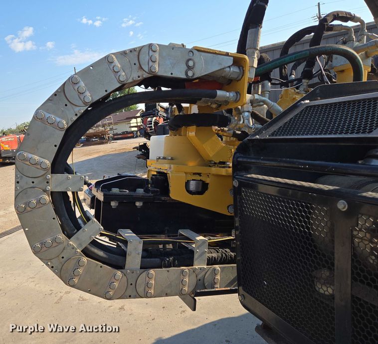 image for item EN8346 2013 Vermeer D24X40 Navigator Series II directional boring unit