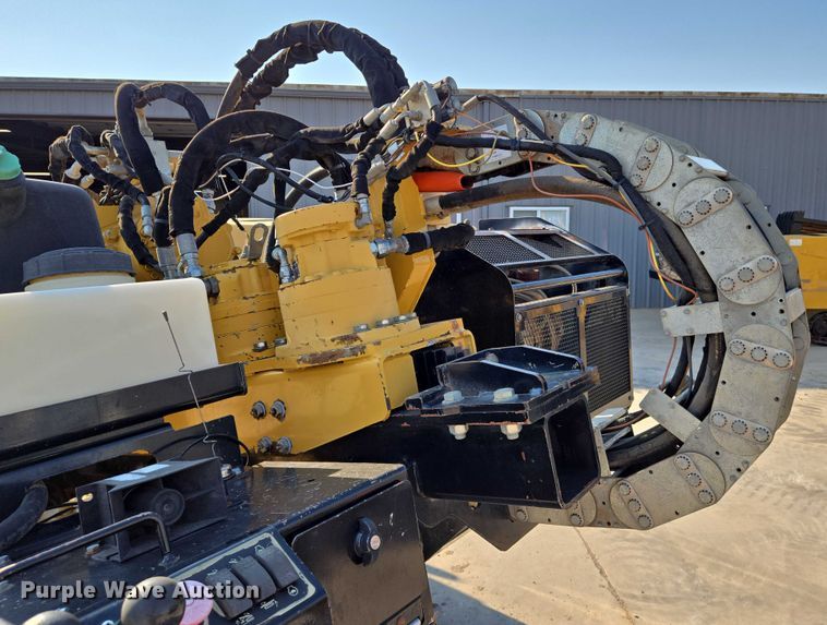 image for item EN8346 2013 Vermeer D24X40 Navigator Series II directional boring unit