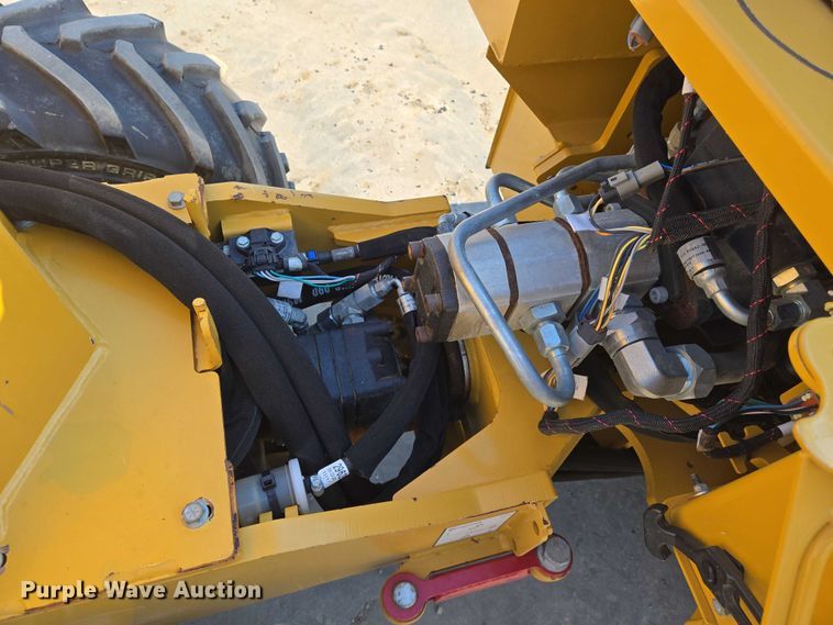 image for item EN8347 2021 Vermeer PTX42 trencher