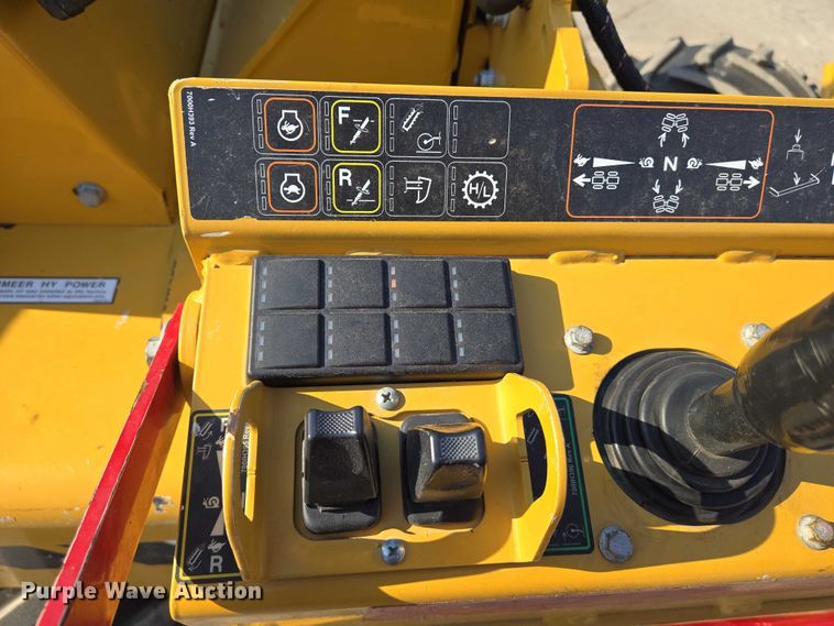 image for item EN8347 2021 Vermeer PTX42 trencher