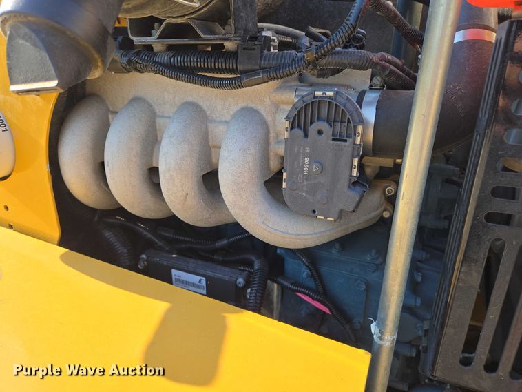 image for item EN8347 2021 Vermeer PTX42 trencher