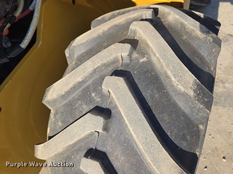 image for item EN8347 2021 Vermeer PTX42 trencher