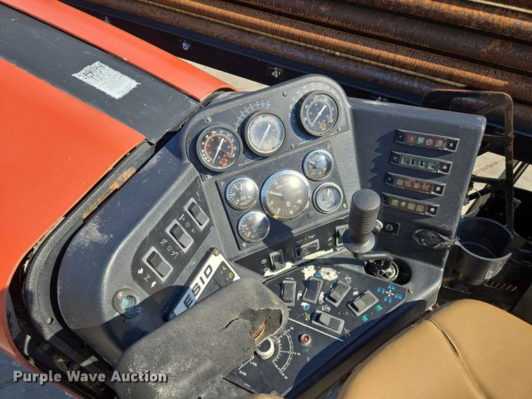 image for item EN8348 2011 Ditch Witch JT2020 Mach I directional boring unit