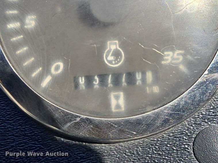 image for item EN8348 2011 Ditch Witch JT2020 Mach I directional boring unit