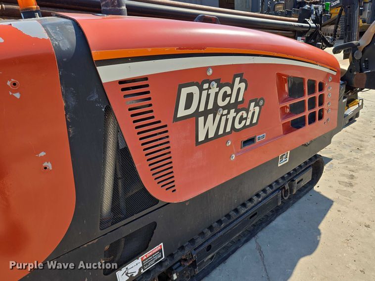 image for item EN8348 2011 Ditch Witch JT2020 Mach I directional boring unit
