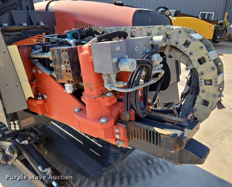 image for item EN8348 2011 Ditch Witch JT2020 Mach I directional boring unit