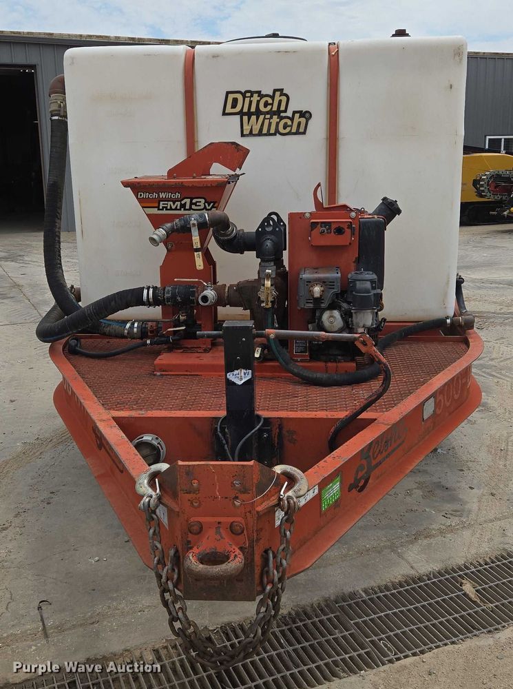 image for item EN8348 2011 Ditch Witch JT2020 Mach I directional boring unit