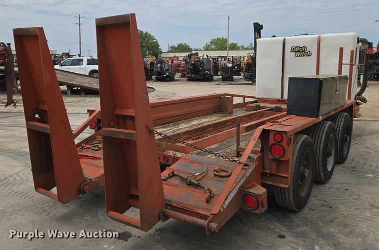 image for item EN8348 2011 Ditch Witch JT2020 Mach I directional boring unit