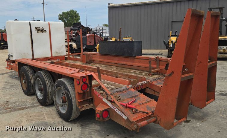 image for item EN8348 2011 Ditch Witch JT2020 Mach I directional boring unit