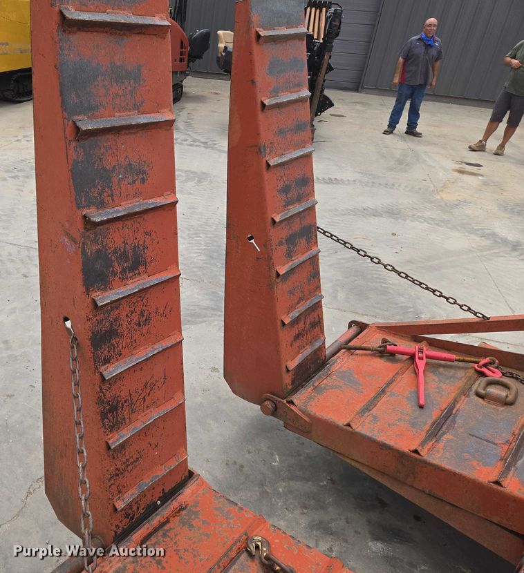 image for item EN8348 2011 Ditch Witch JT2020 Mach I directional boring unit