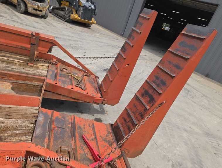 image for item EN8348 2011 Ditch Witch JT2020 Mach I directional boring unit
