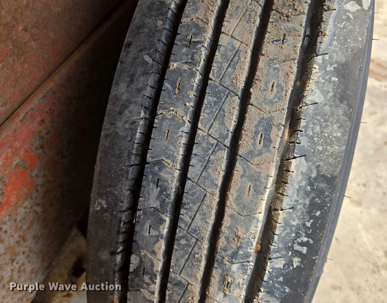 image for item EN8348 2011 Ditch Witch JT2020 Mach I directional boring unit