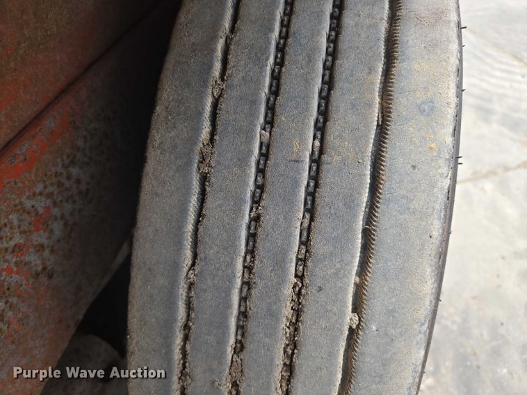 image for item EN8348 2011 Ditch Witch JT2020 Mach I directional boring unit