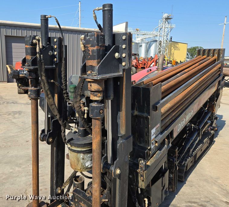 image for item EN8349 2014 Ditch Witch JT20 directional boring unit