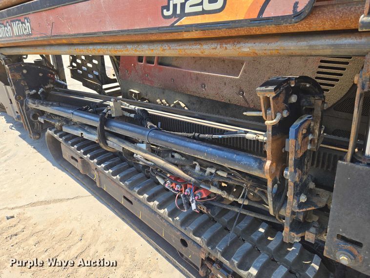 image for item EN8349 2014 Ditch Witch JT20 directional boring unit