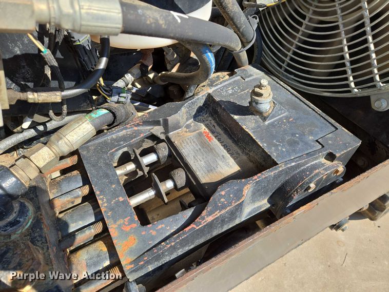 image for item EN8349 2014 Ditch Witch JT20 directional boring unit