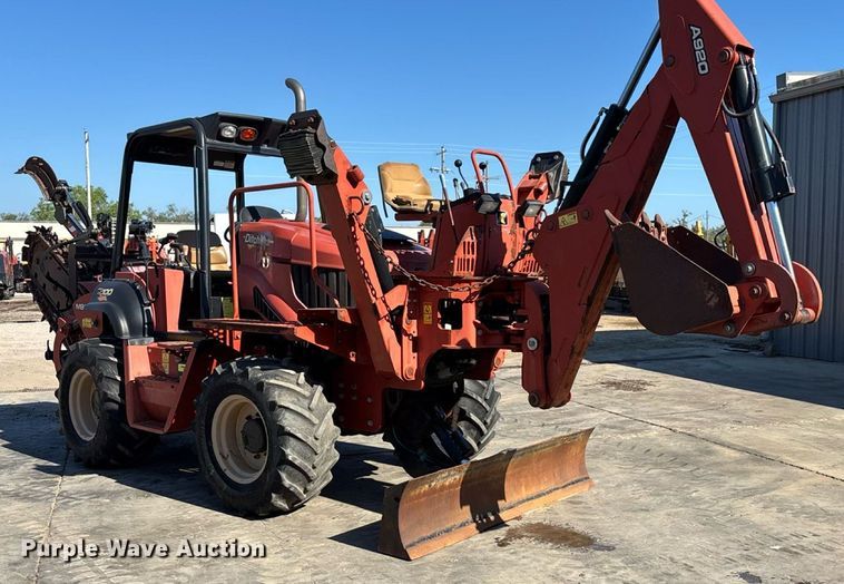 image for item EN8353 2015 Ditch Witch RT100 trencher