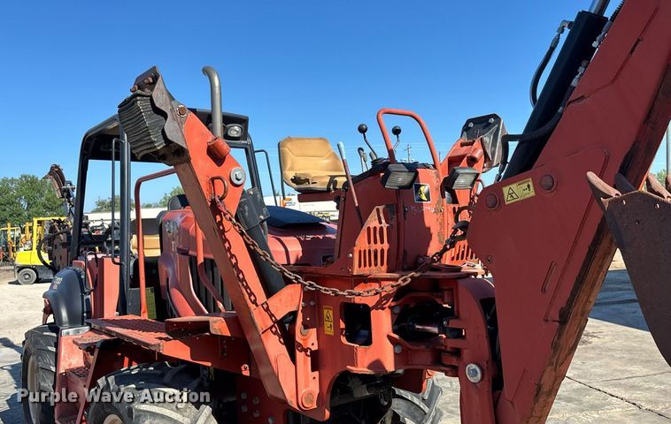 image for item EN8353 2015 Ditch Witch RT100 trencher
