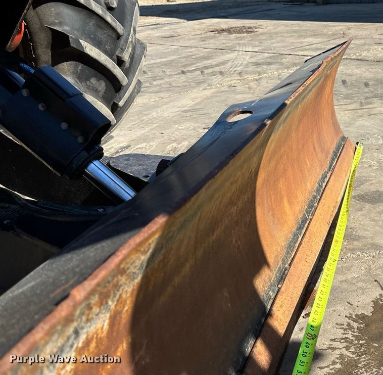 image for item EN8353 2015 Ditch Witch RT100 trencher