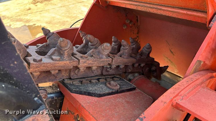 image for item EN8353 2015 Ditch Witch RT100 trencher
