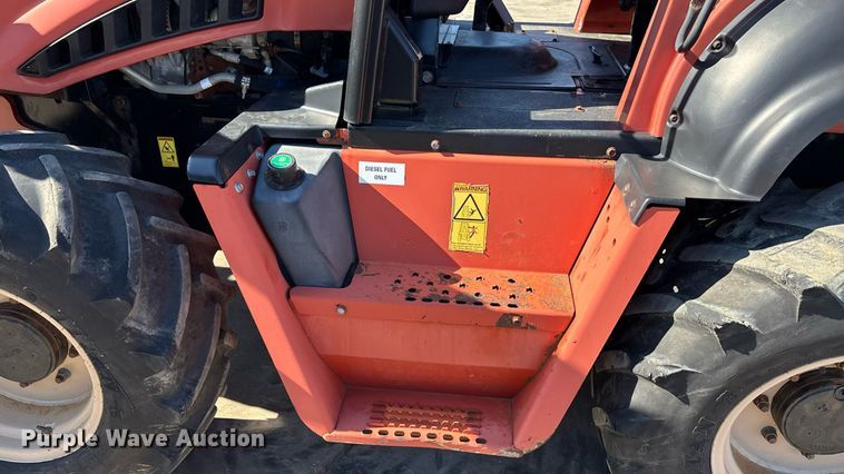 image for item EN8353 2015 Ditch Witch RT100 trencher