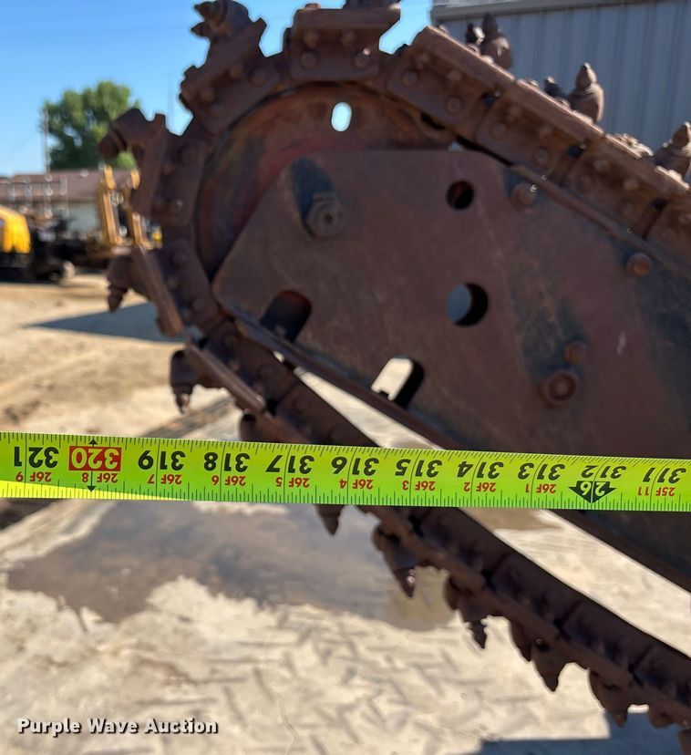 image for item EN8353 2015 Ditch Witch RT100 trencher