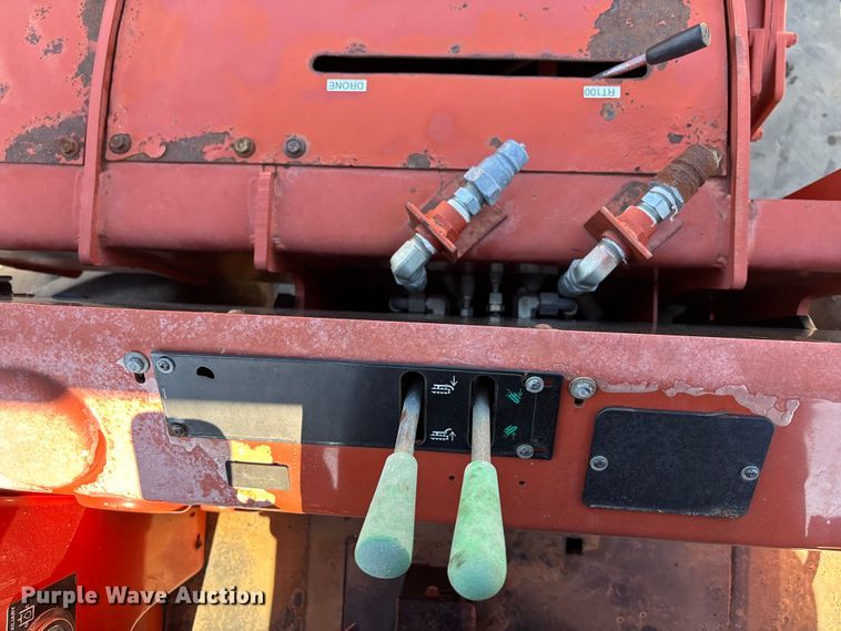 image for item EN8353 2015 Ditch Witch RT100 trencher