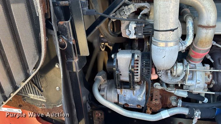 image for item EN8353 2015 Ditch Witch RT100 trencher