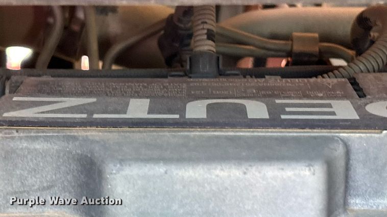 image for item EN8353 2015 Ditch Witch RT100 trencher