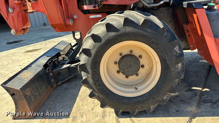 image for item EN8353 2015 Ditch Witch RT100 trencher