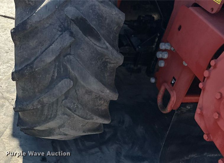 image for item EN8353 2015 Ditch Witch RT100 trencher