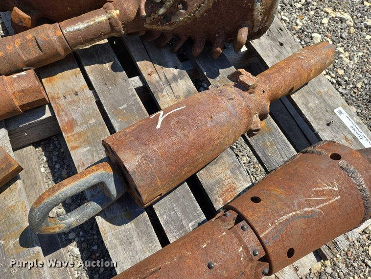 image for item EN8360 Drill attachments