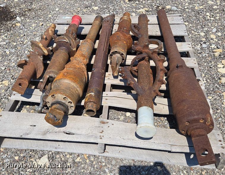 image for item EN8361 Drill attachments 