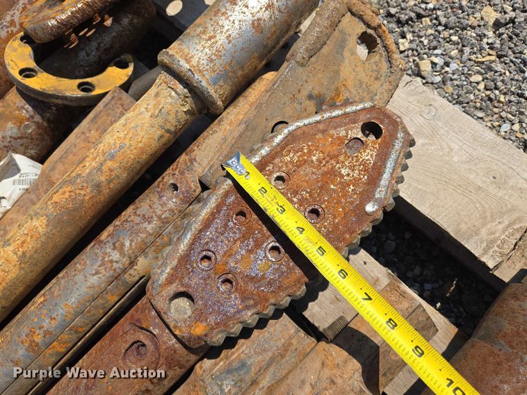 image for item EN8362 Dill attachments