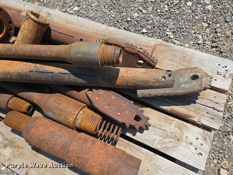 image for item EN8363 Drill attachments