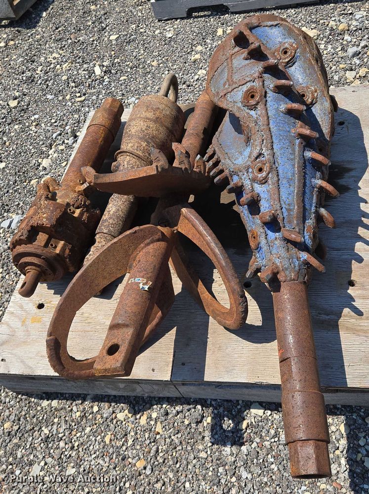 image for item EN8364 (4) reamers