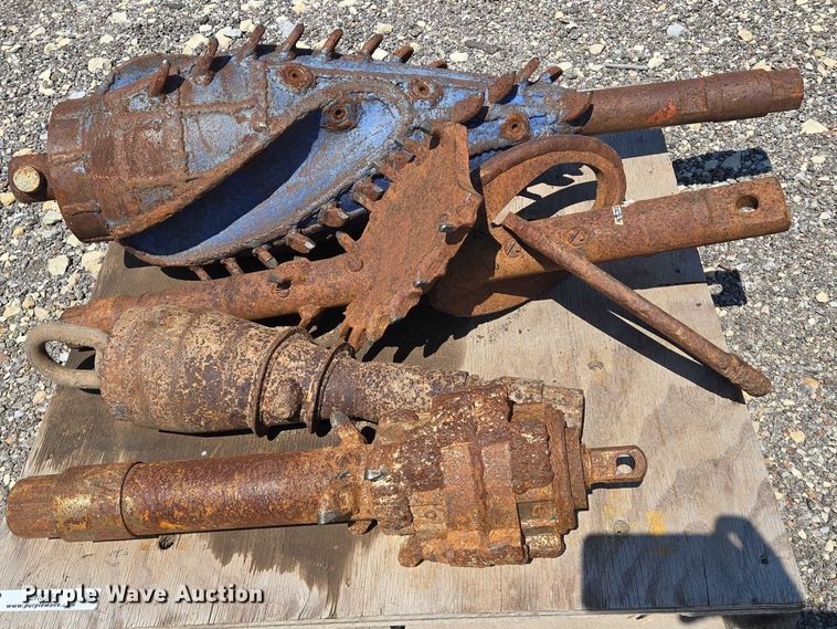 image for item EN8364 (4) reamers