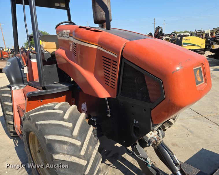 image for item EN8369 2004 Ditch Witch RT95 trencher