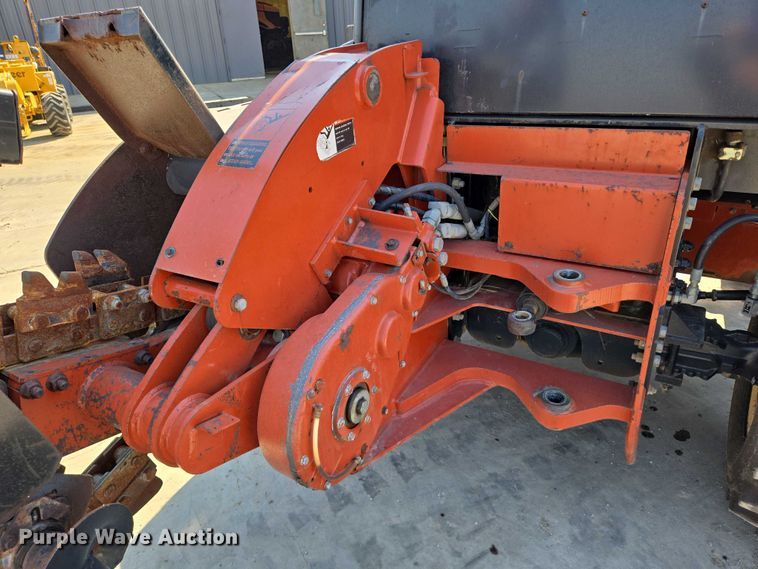 image for item EN8369 2004 Ditch Witch RT95 trencher