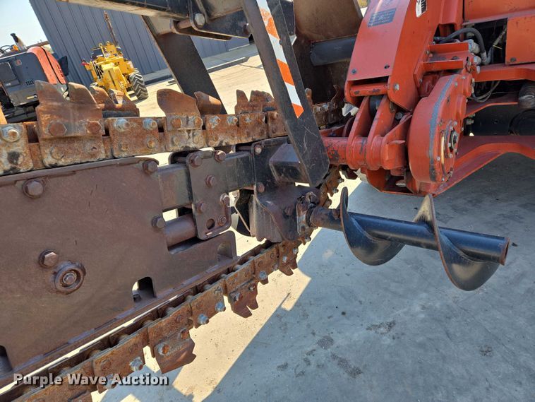 image for item EN8369 2004 Ditch Witch RT95 trencher