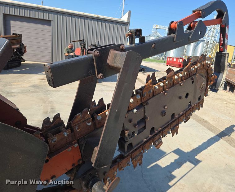 image for item EN8369 2004 Ditch Witch RT95 trencher