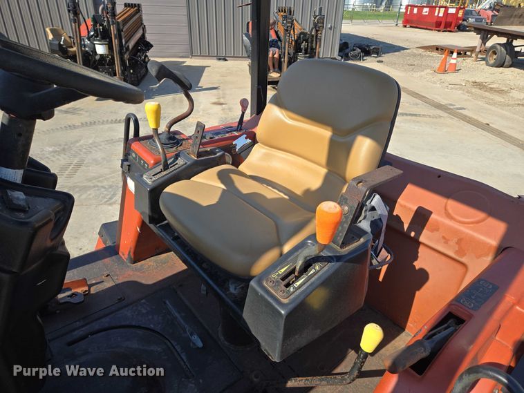 image for item EN8369 2004 Ditch Witch RT95 trencher