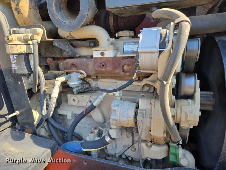 image for item EN8369 2004 Ditch Witch RT95 trencher