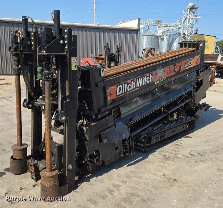 image for item EN8370 2016 Ditch Witch JT20 directional boring unit