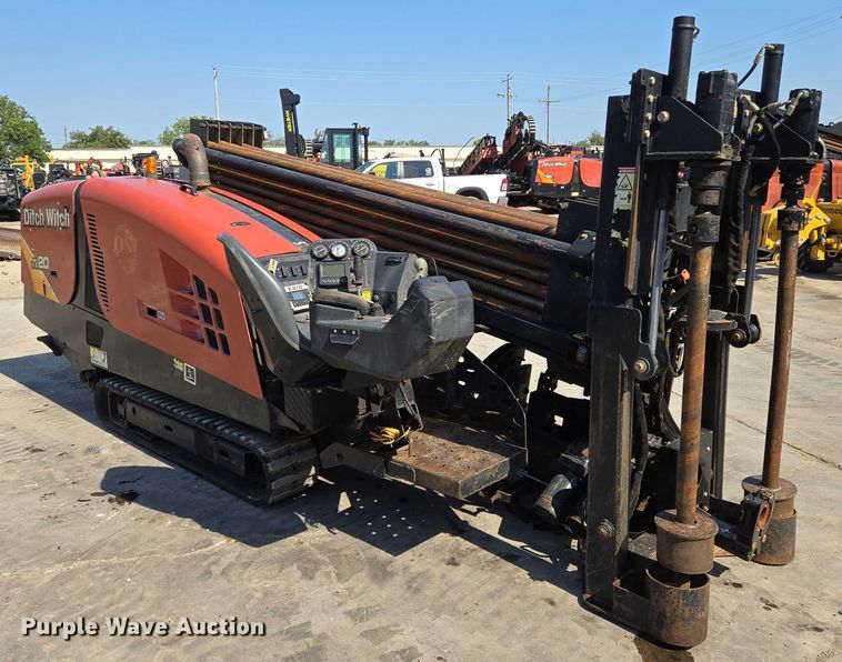 image for item EN8370 2016 Ditch Witch JT20 directional boring unit